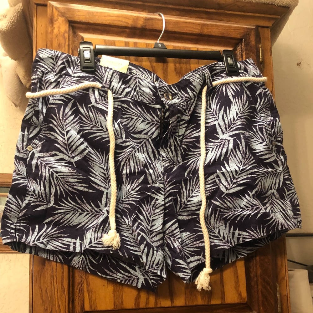 Sonoma Shorts size 14